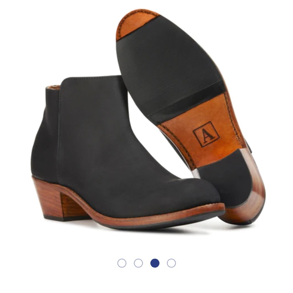 Adelante - Granada Heeled Leather Bootie